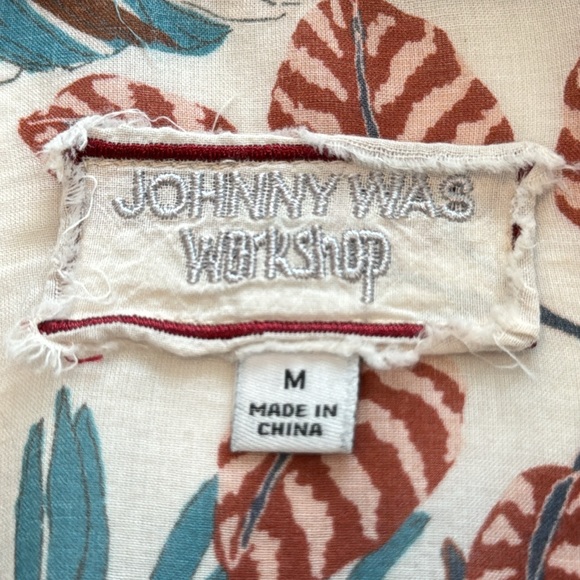 Johnny Was Tropical Floral Long Sleeve Button Down Shirt (M) - Picture 12 of 13